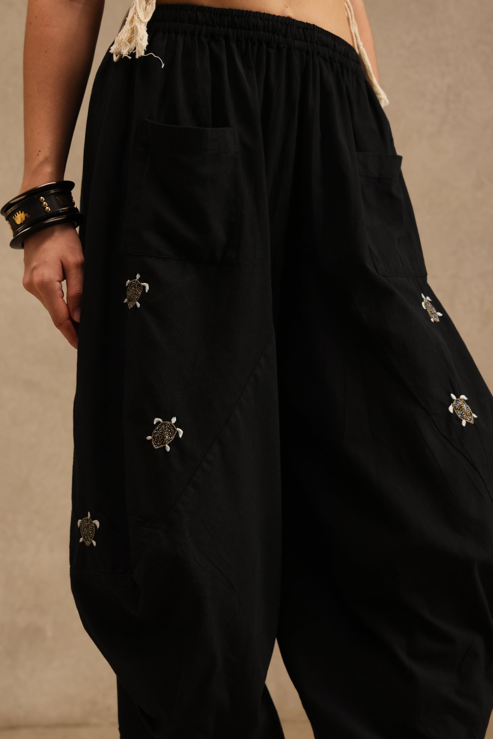 Yurui handcrafted Chikankari Cascade Pant
