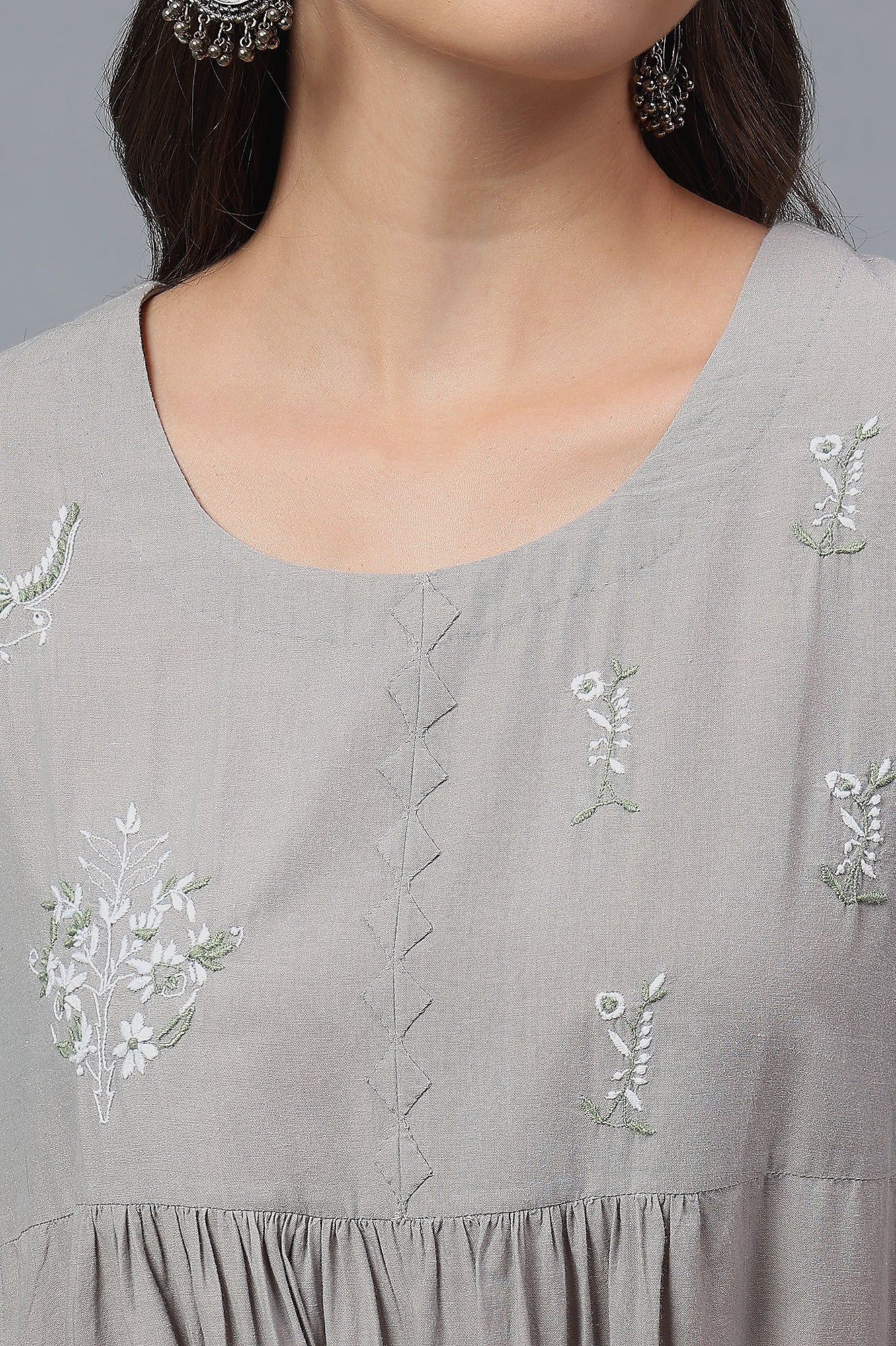 Akhota handcrafted Chikankari Tunic
