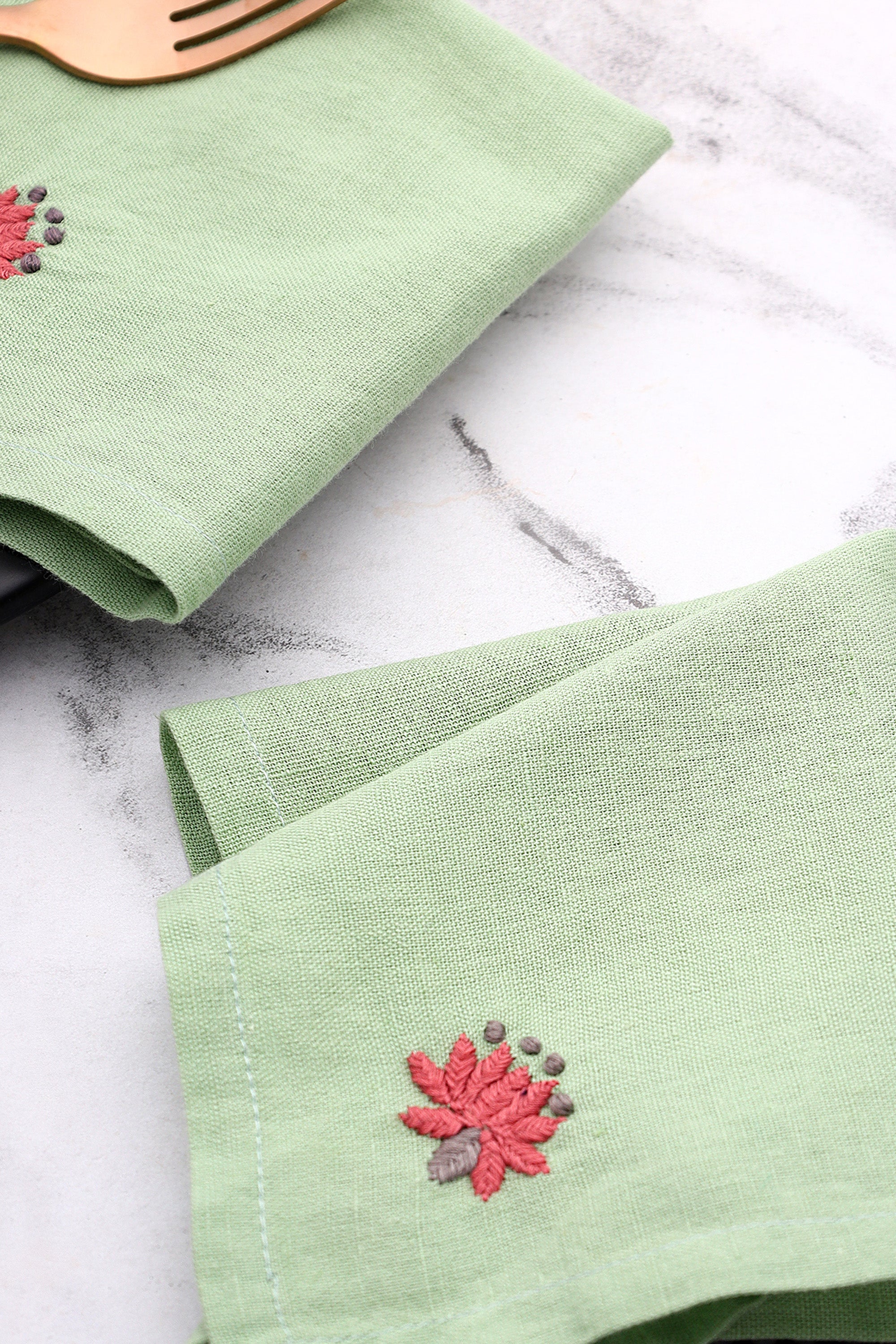 Cocktail Napkin | Kumuda | Chikankari | Cotton Flax | Set of 2