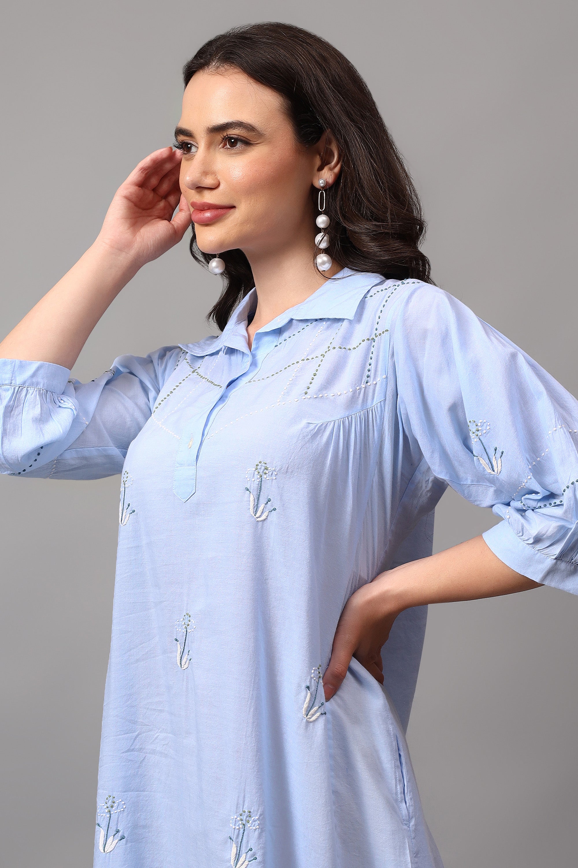 Teppu handcrafted Chikankari Tunic