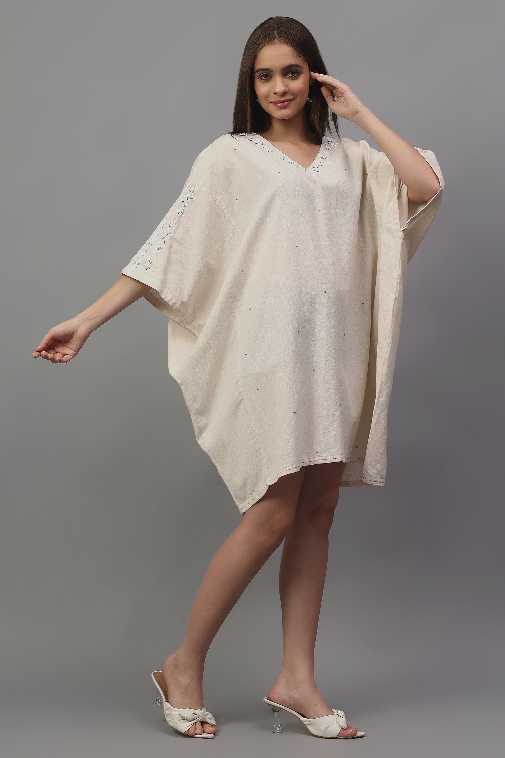 Akito handcrafted Chikankari easy fit Tunic