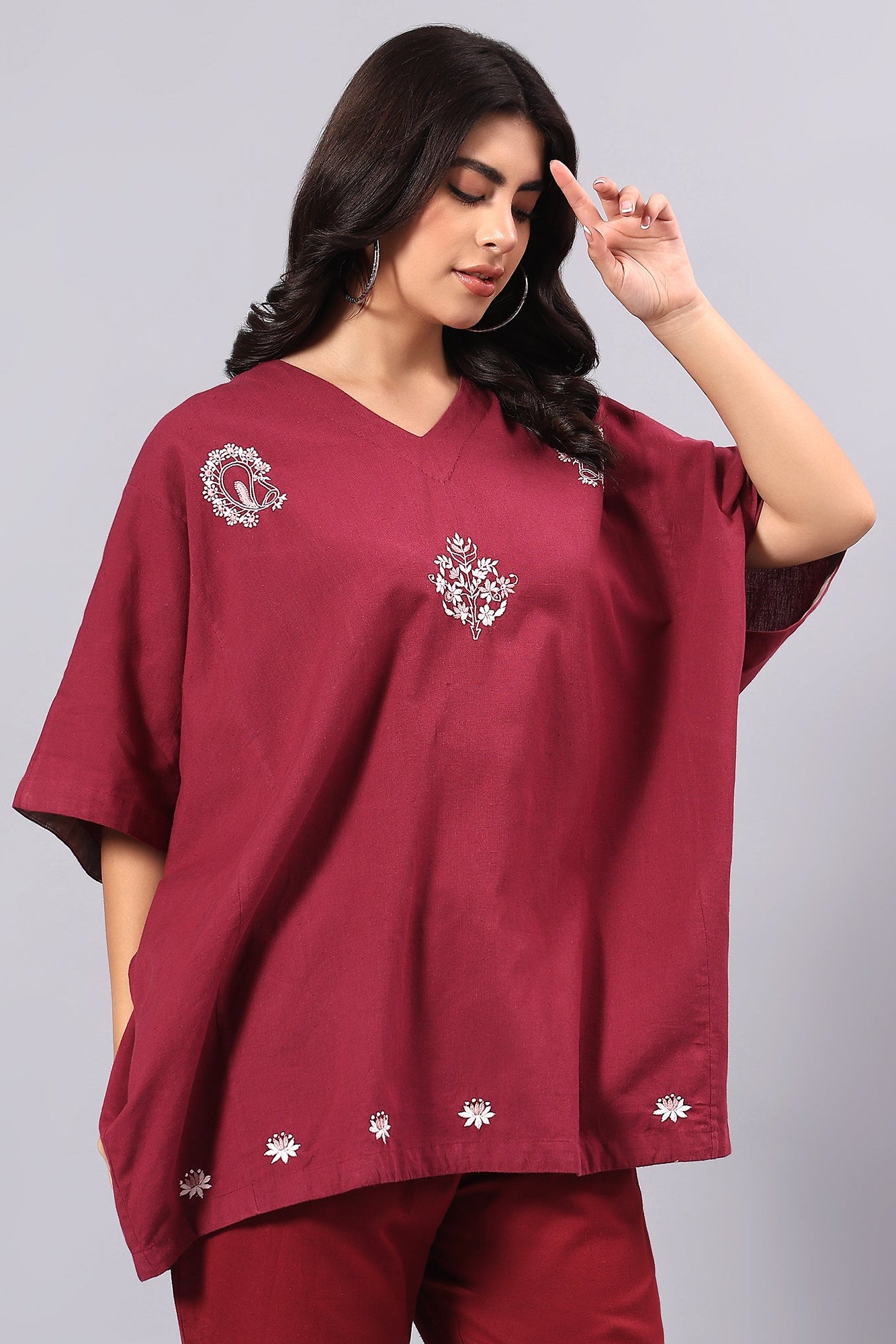 Tadbhav handcrafted Chikankari Easy fit Tunic