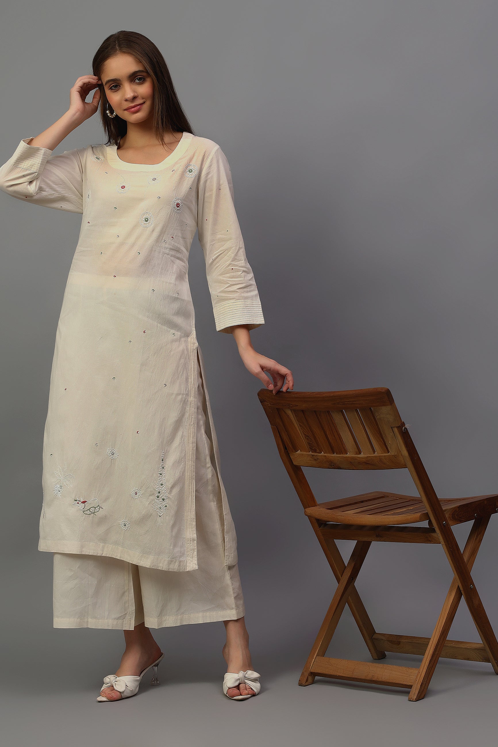 Meer handcrafted Chikankari Kurta