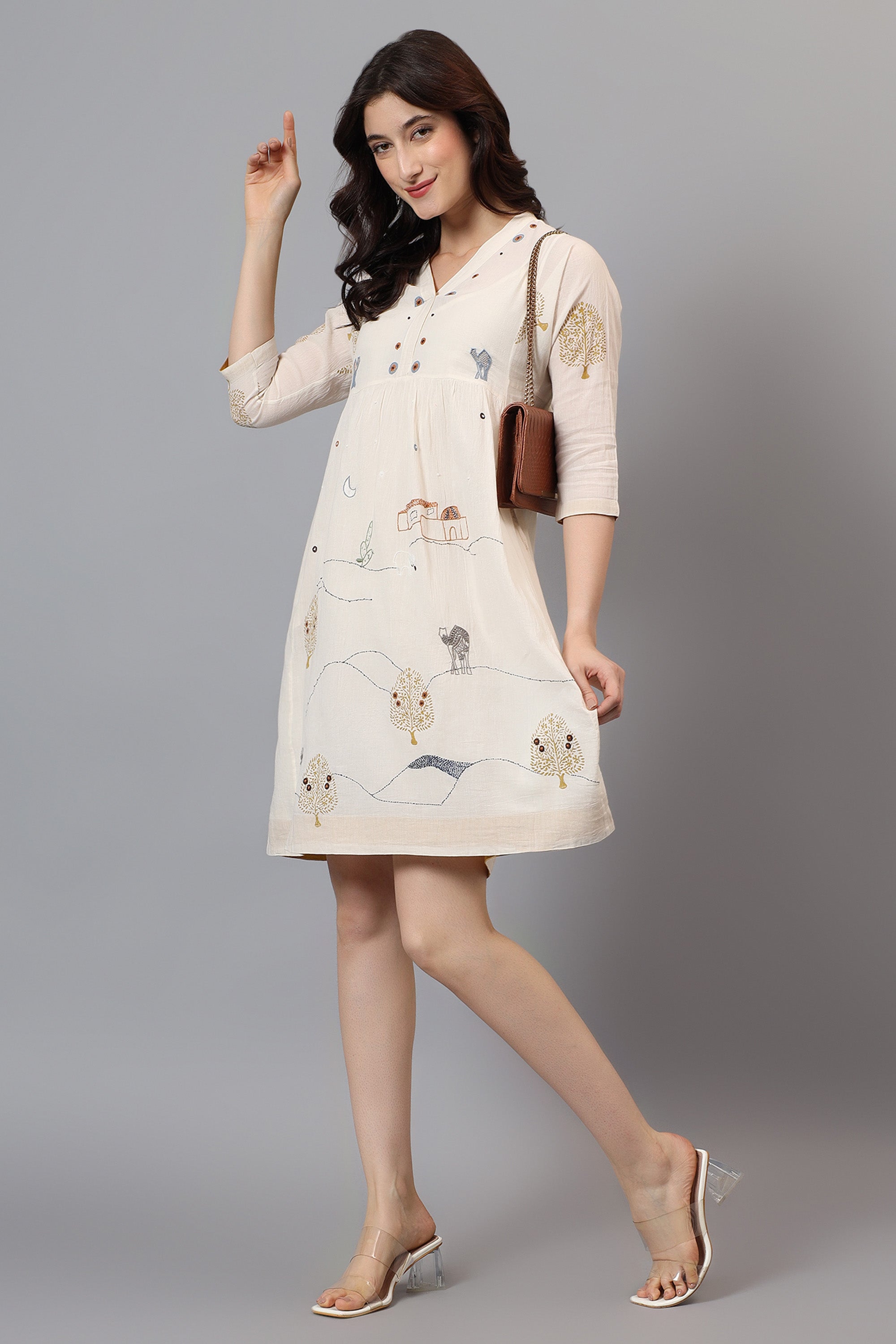Kumu handcrafted Chikankari Tunic