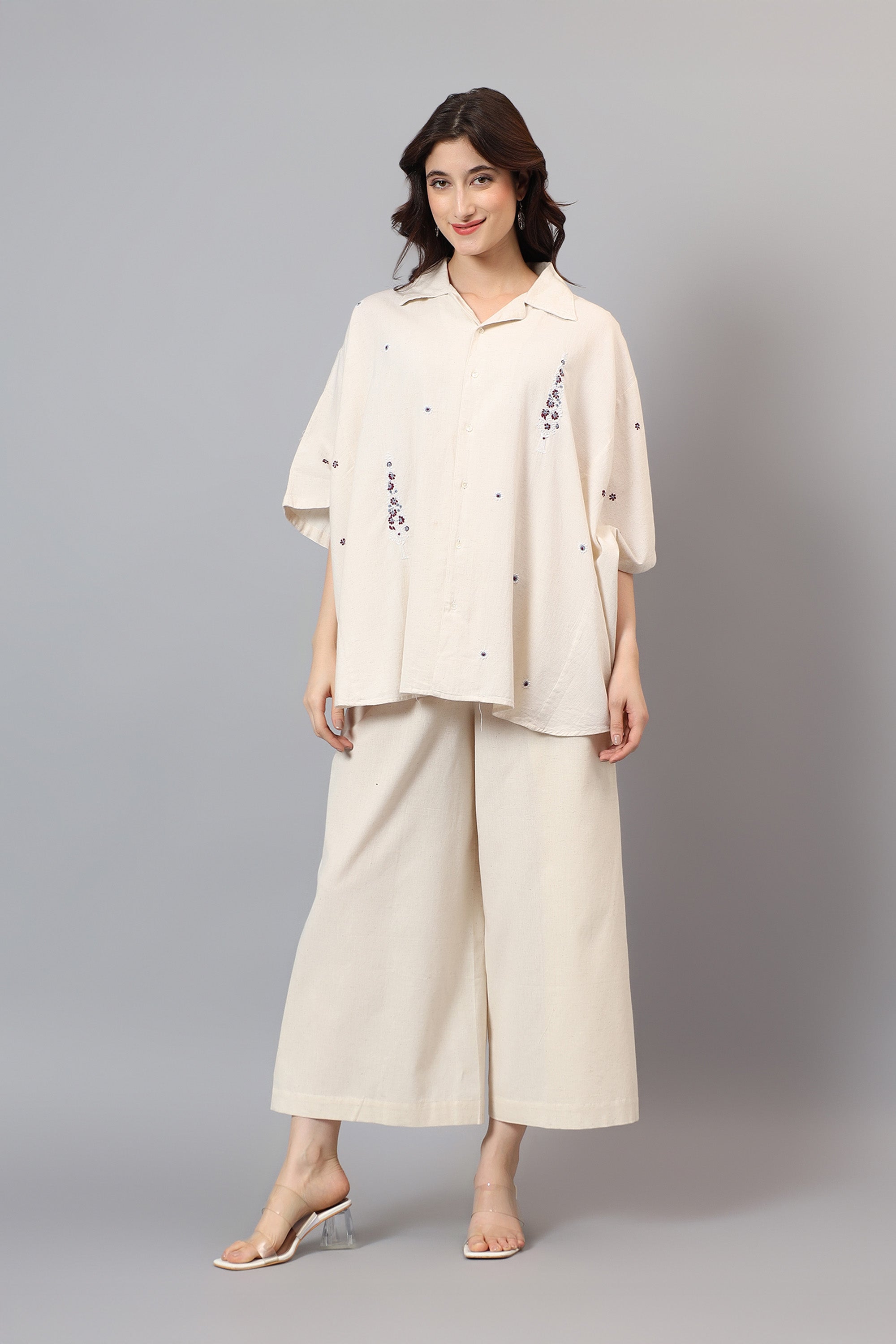 Easy Shirt | Raima | Chikankari | Cotton Linen