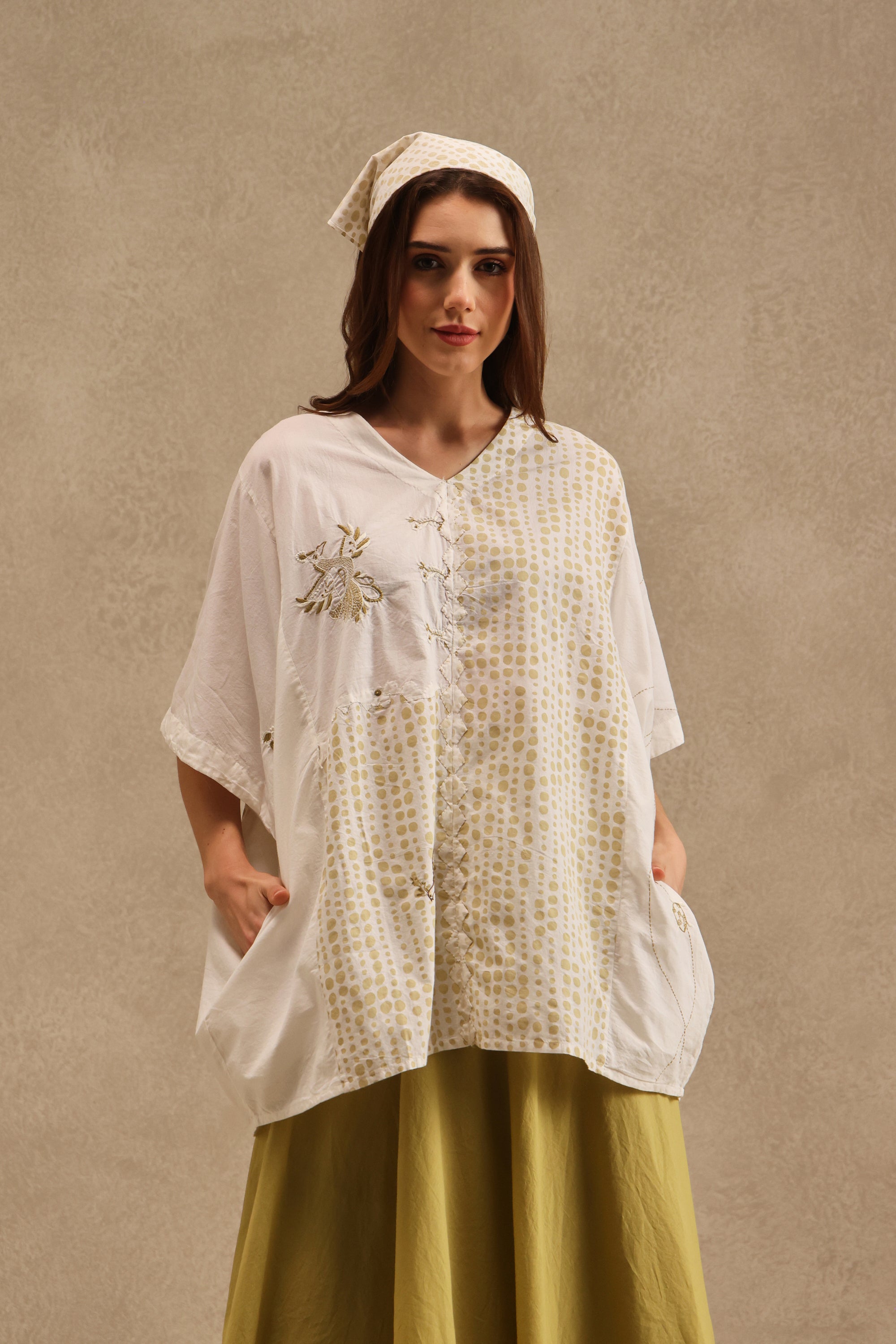 Ravani handcrafted Chikankari easy fit Tunic