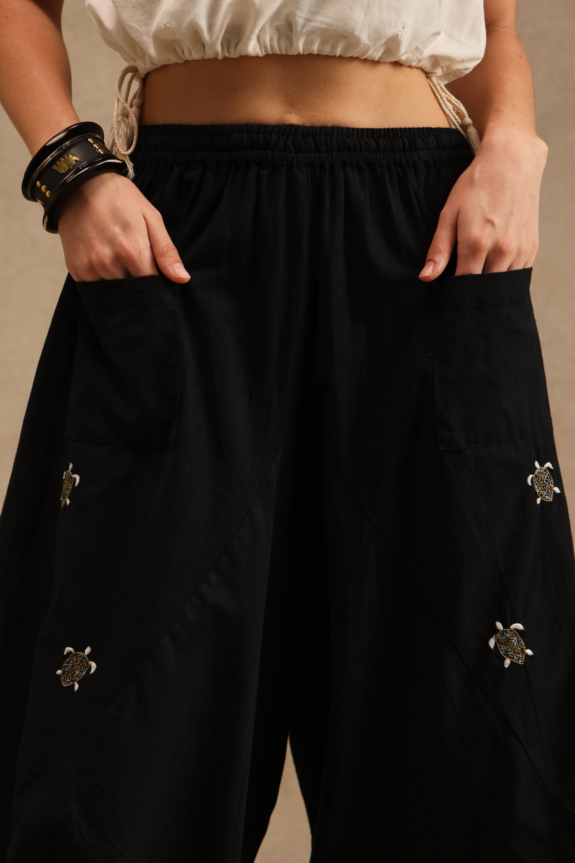 Yurui handcrafted Chikankari Cascade Pant