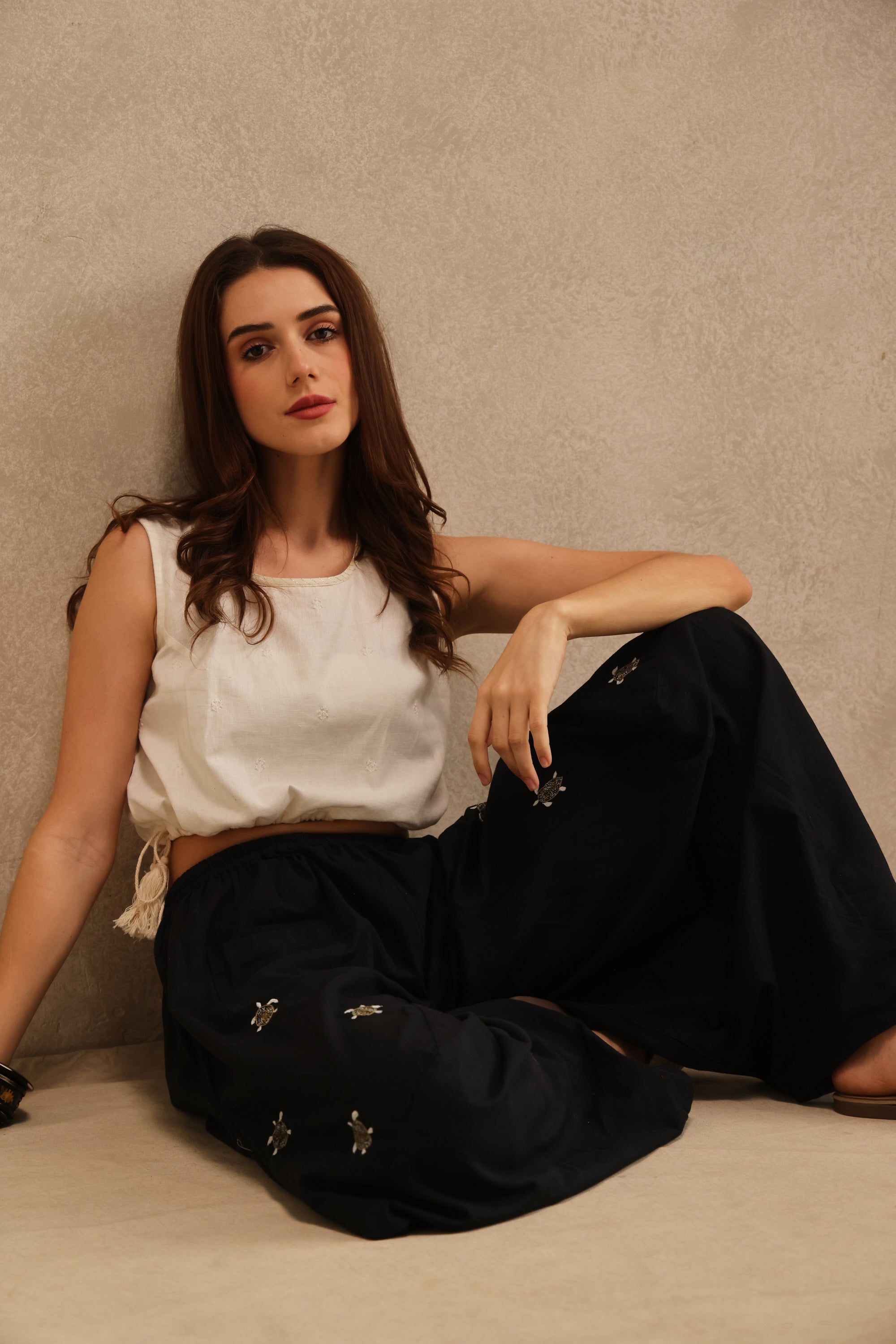 Yurui handcrafted Chikankari Cascade Pant