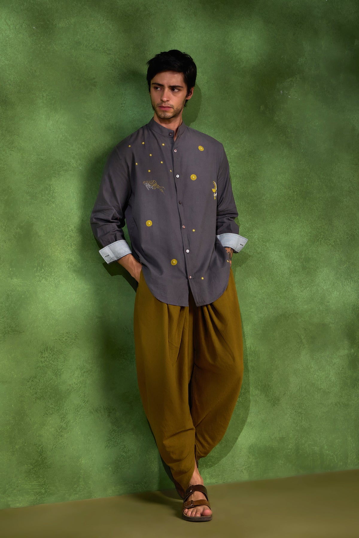 Mehr handcrafted Chikankari Mandarin collar Shirt