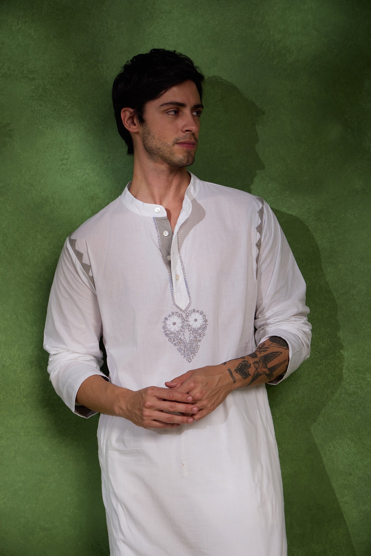 Tuipi handcrafted Chikankari Kurta