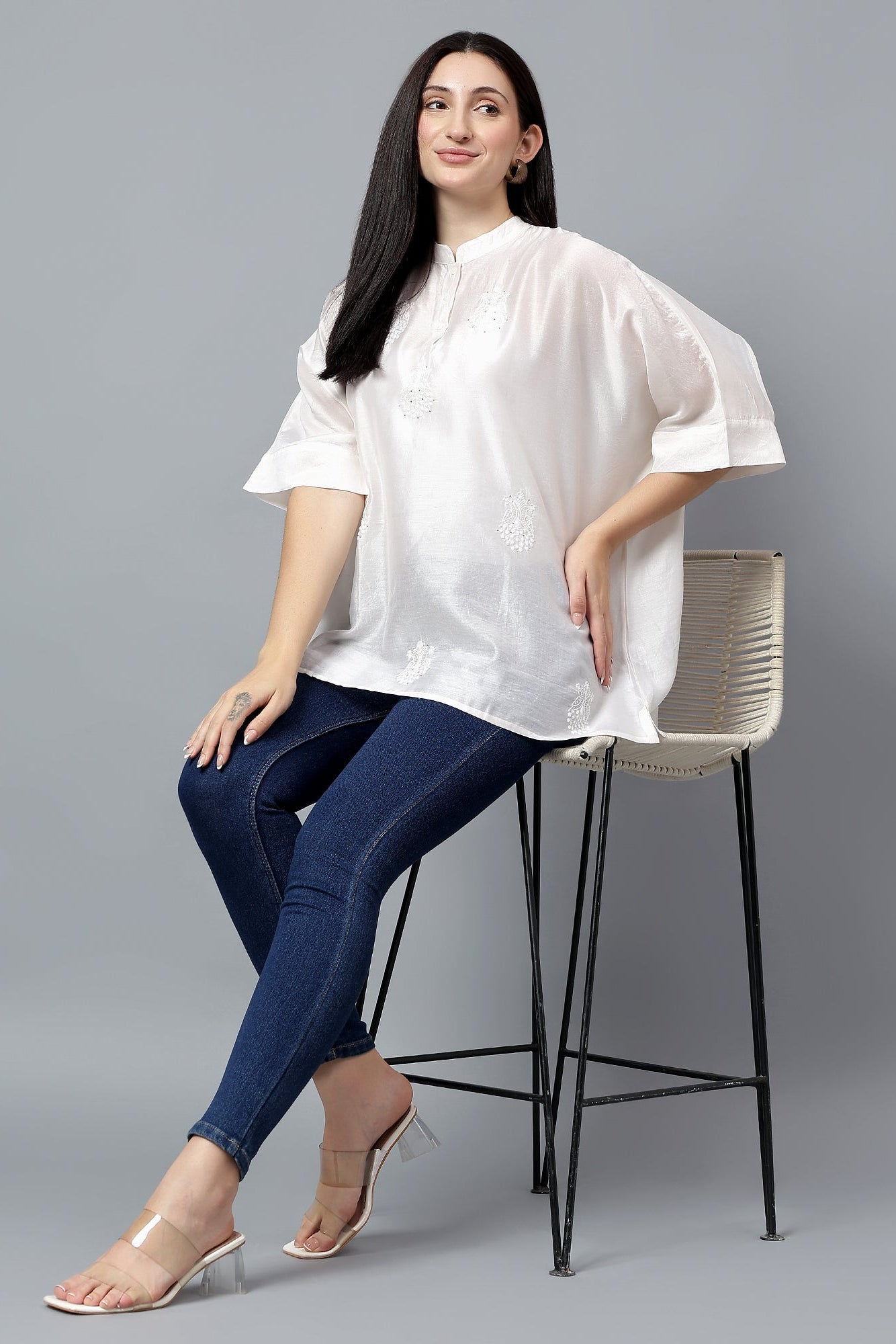 Upsarg handcrafted Chikankari easy Top