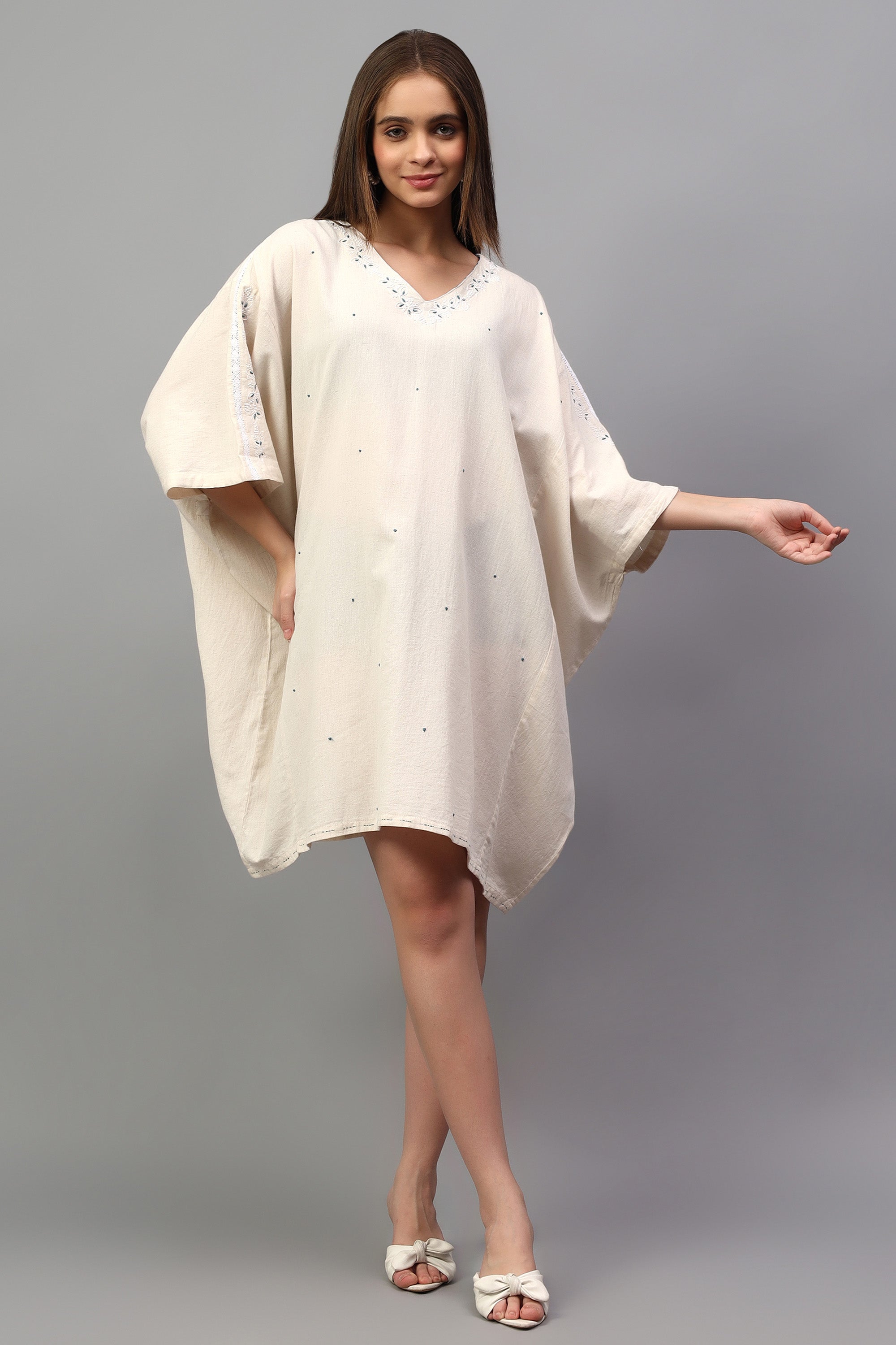 Easy fit Tunic | Akito | Chikankari | Cotton linen