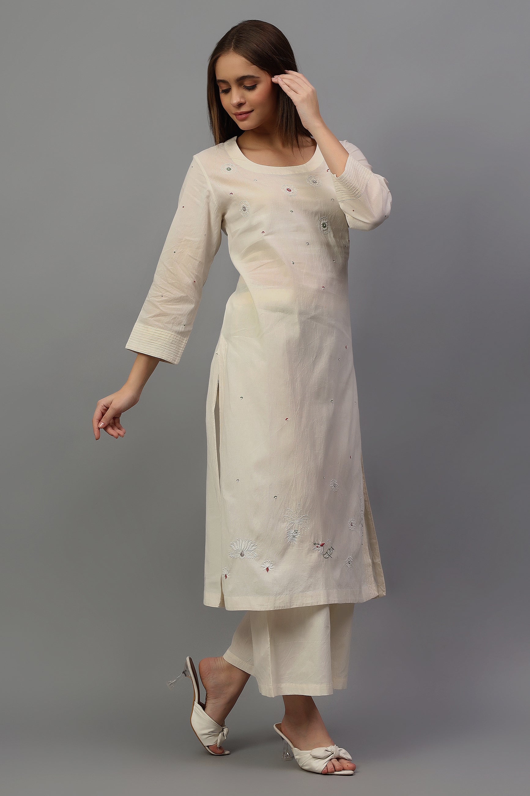 Meer handcrafted Chikankari Kurta