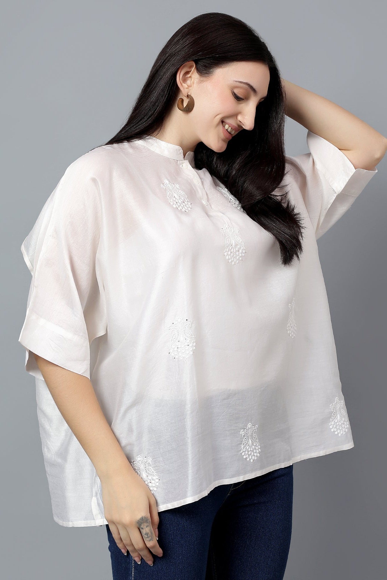 Upsarg handcrafted Chikankari easy Top