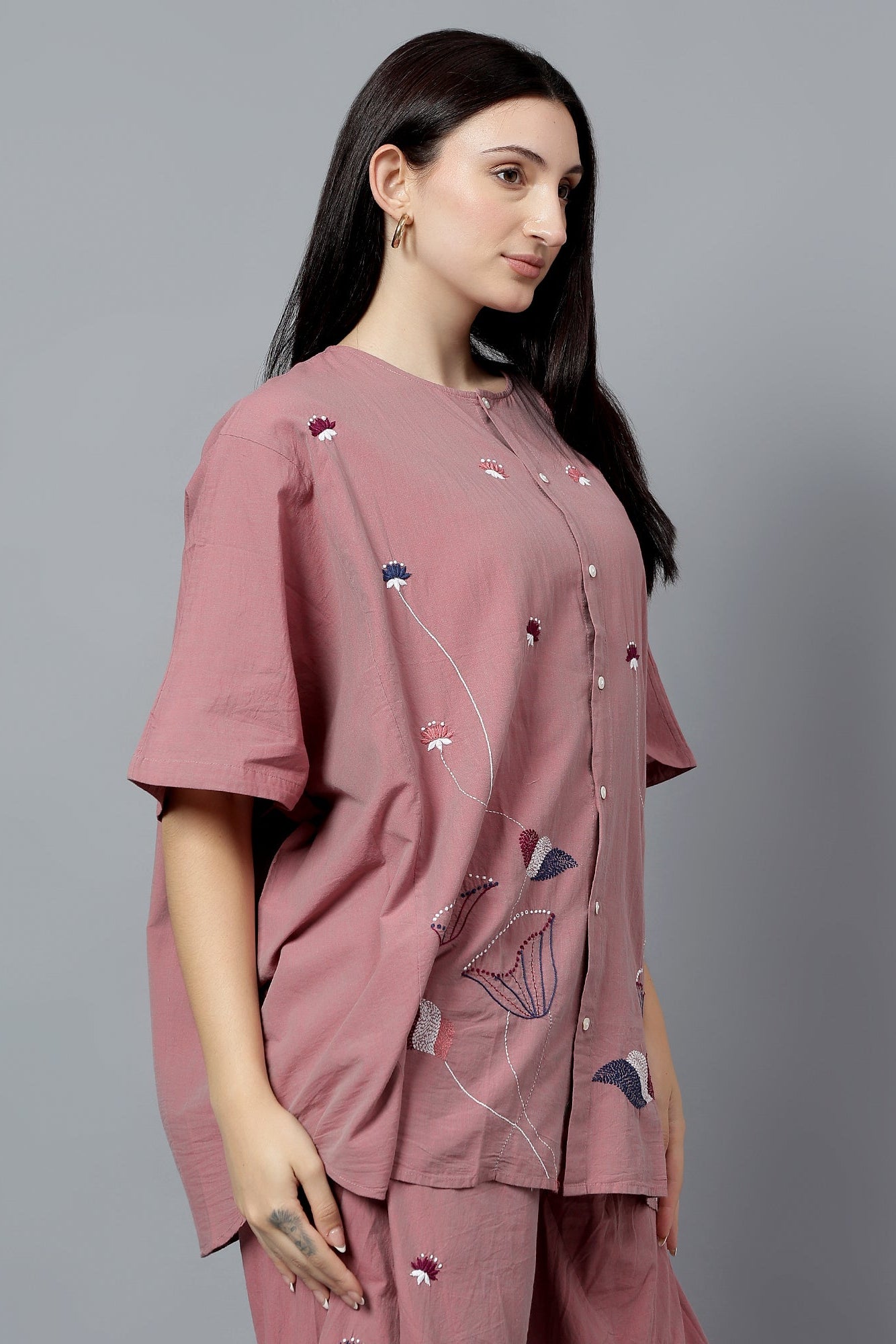 Sarvnaam handcrafted Chikankari Easy Shirt