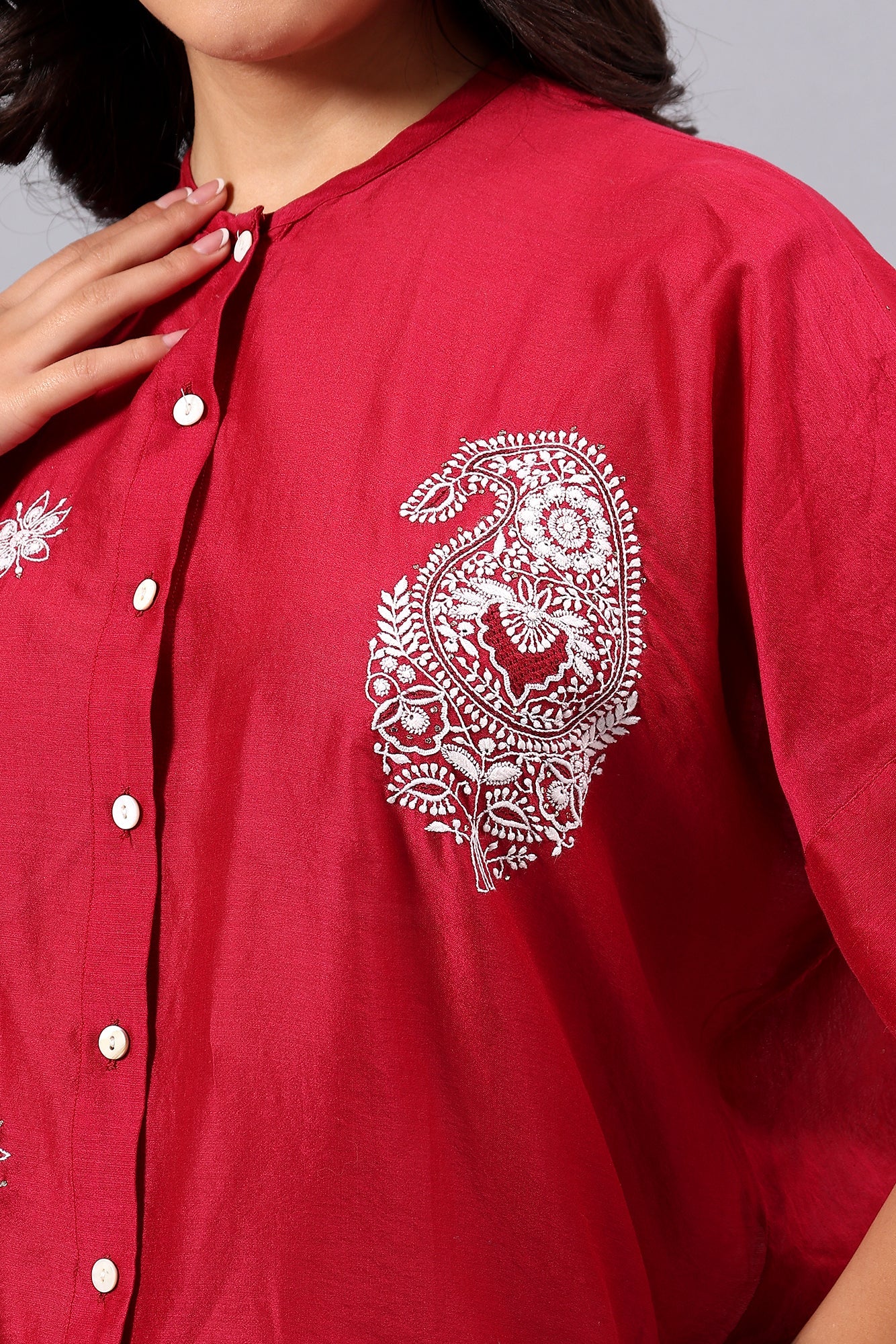 Samaas handcrafted Chikankari Shirt w/h back Cowl