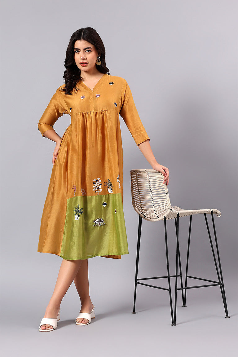 Long Tunic | Tatsam | Chikankari | Cotton Silk (Chanderi)