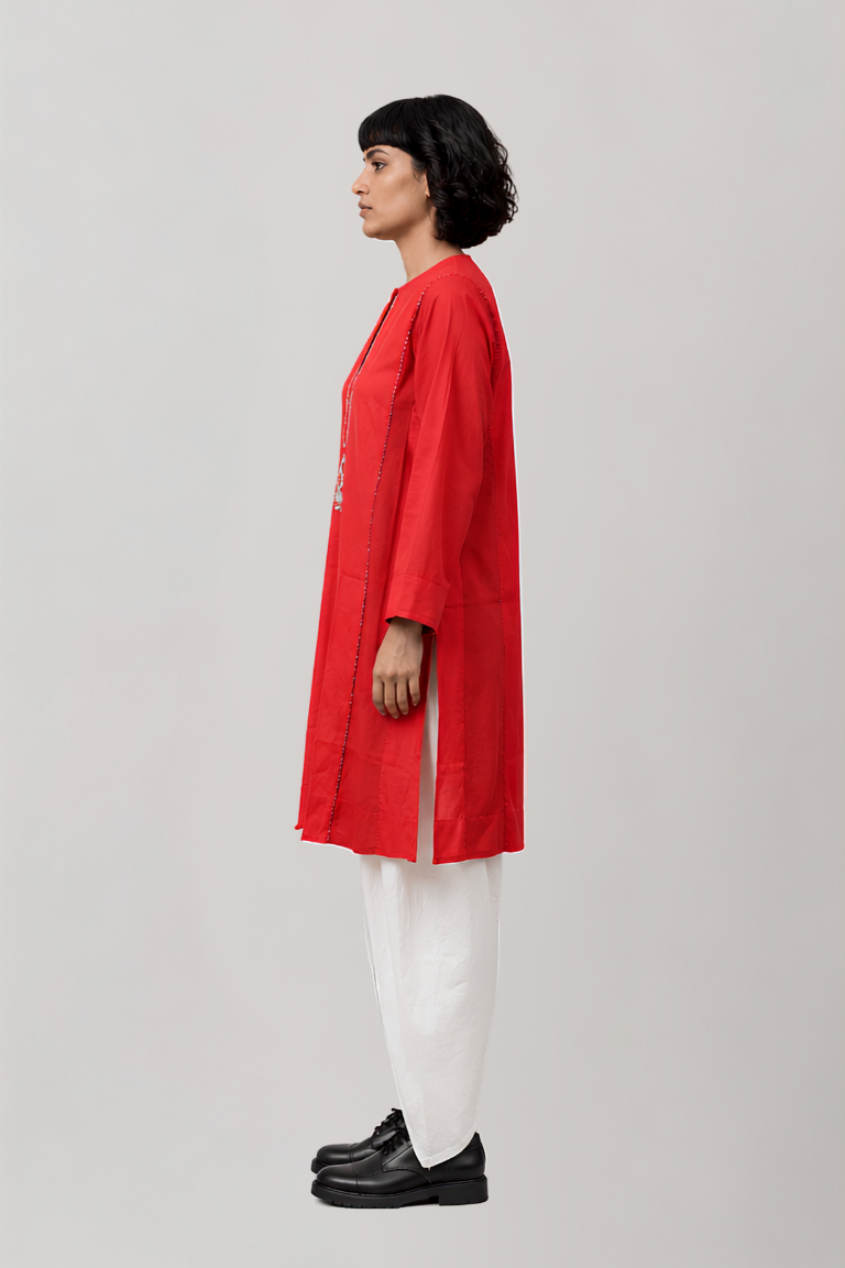 Alankaar handcrafted Chikankari short Kurta